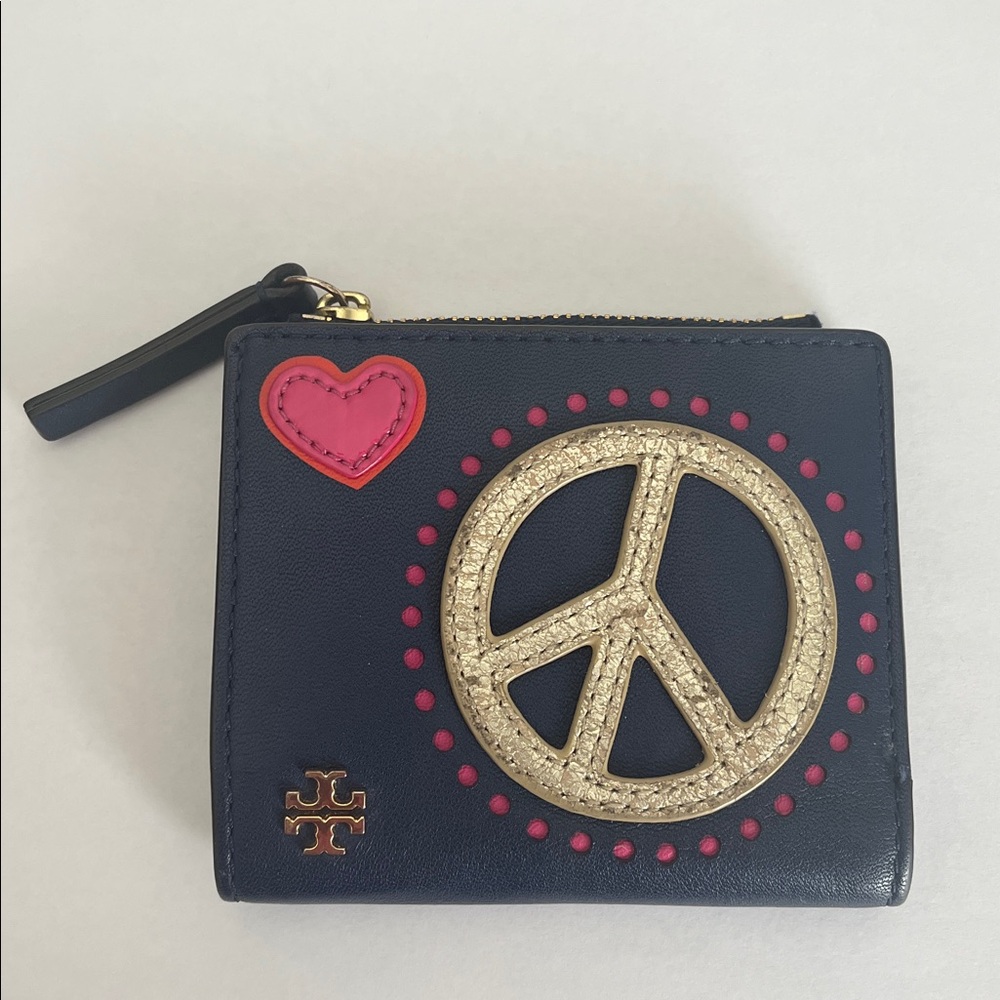 Tory Burch Peace Love Wallet